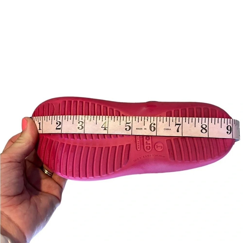 JUNIOR GIRLS CROCS FLIP FLOPS SANDALS (sz J3)